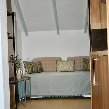 A Tiny Holiday home Ouranoupoli