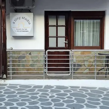 A Tiny * Ouranoupoli